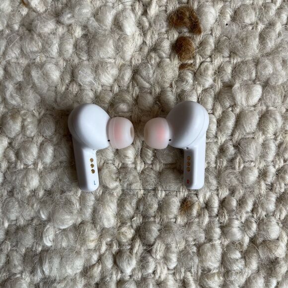 JBL Live PRO+ TWS Wireless Bluetooth Noise Cancelling Headphones White Case Buds - Picture 6 of 10